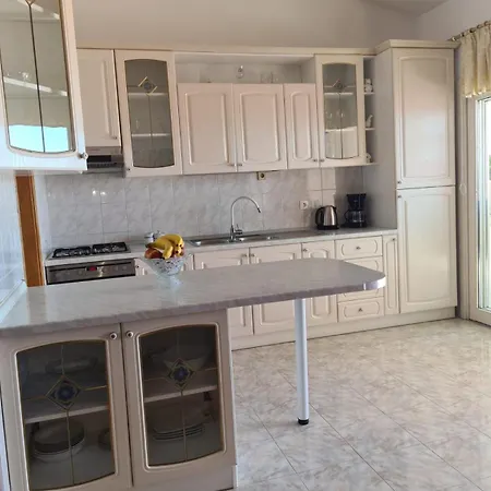 Apartmanimare شقة